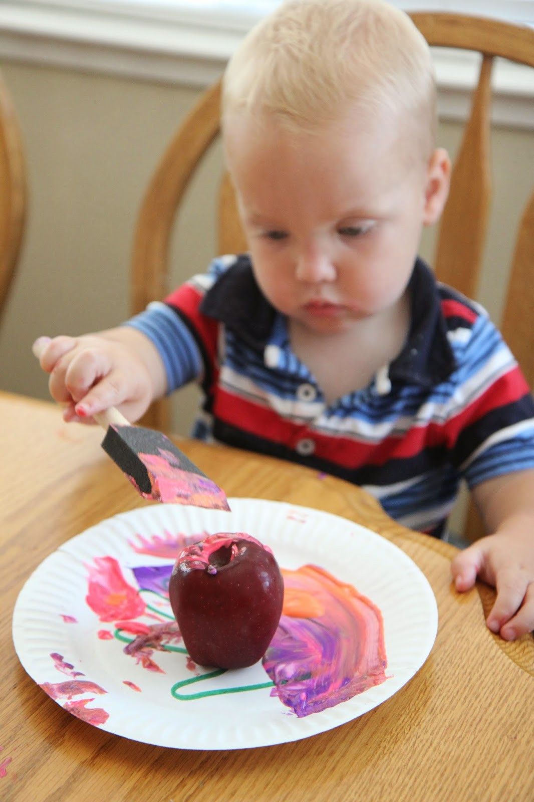 Toddler Craft Activity
 Toddler Approved 10 Apple Crafts and Activities for Kids