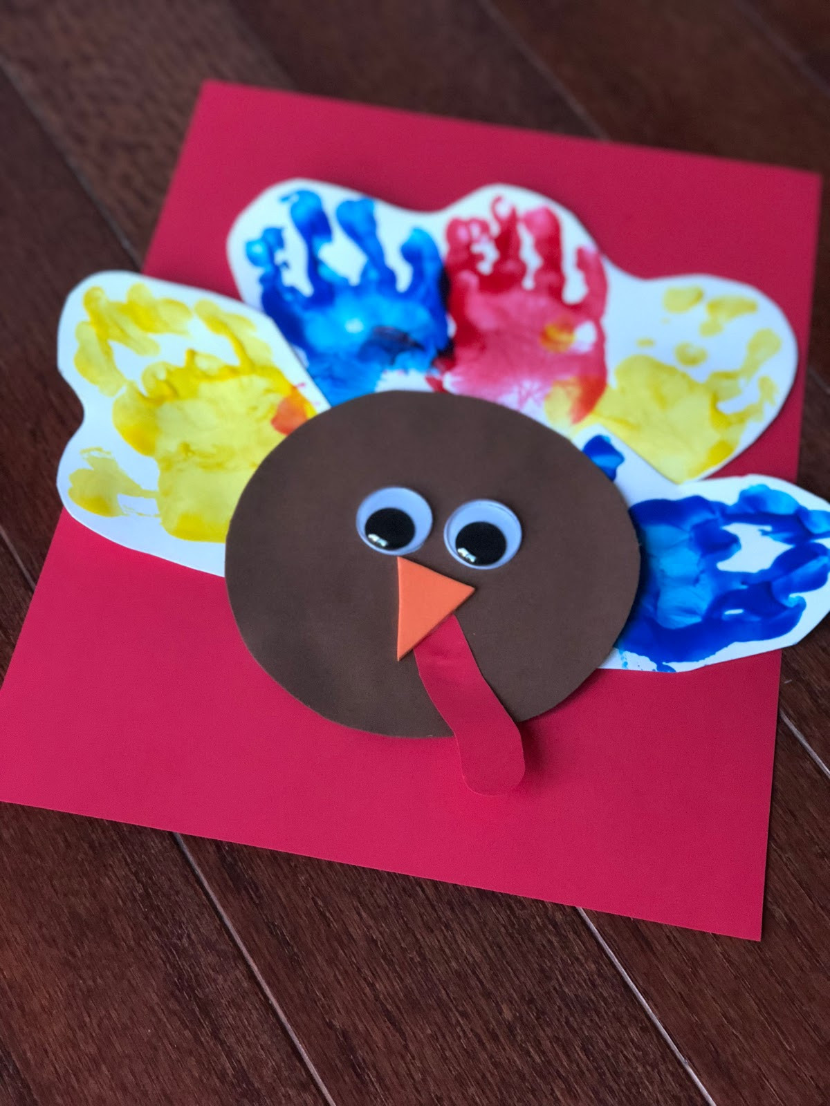 Toddler Craft Project
 Toddler Approved Easy Handprint Turkey Craft for Toddlers