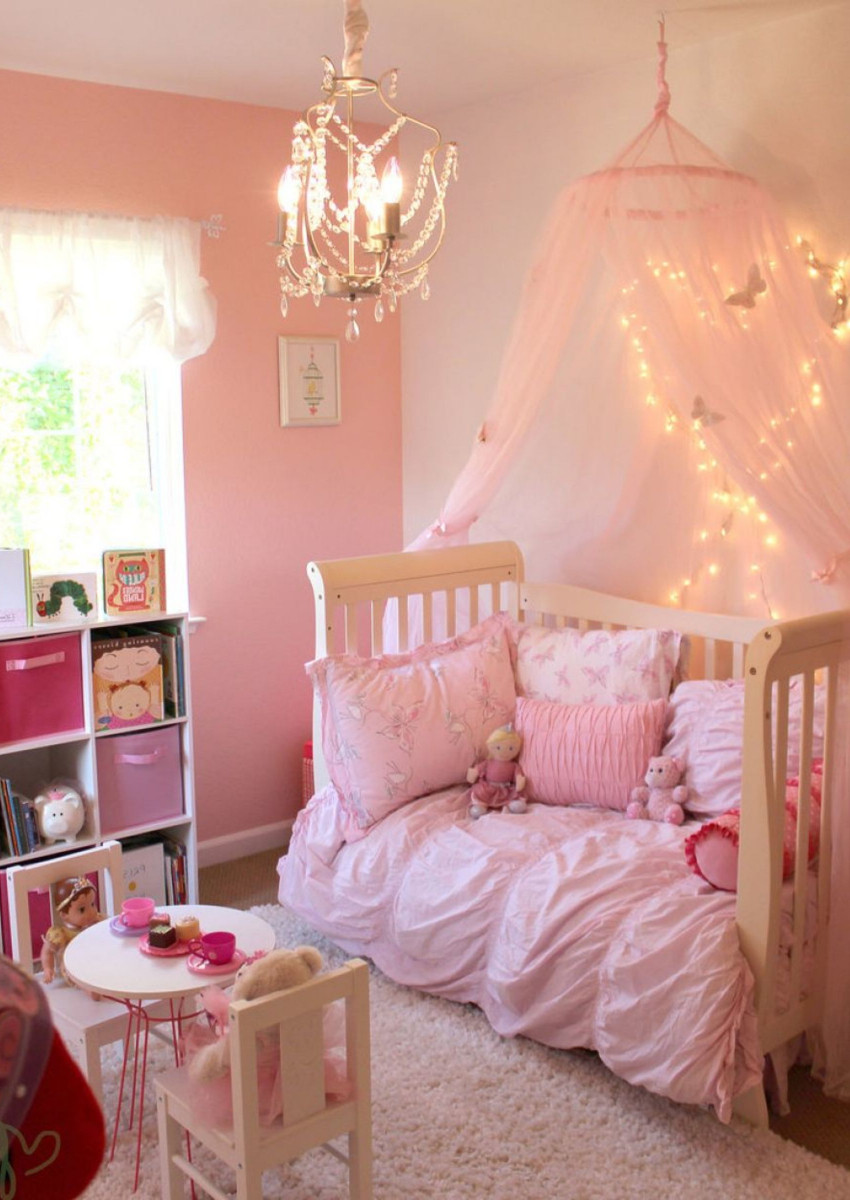 Toddler Girl Bedroom Furniture
 Little Girl s Bedroom Decorating Ideas and Adorable Girly