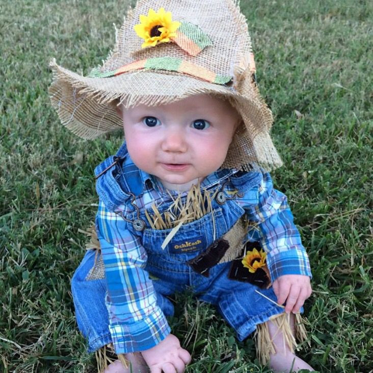 Toddler Scarecrow Costume DIY
 Toddler baby boy Halloween costume DIY scarecrow costume