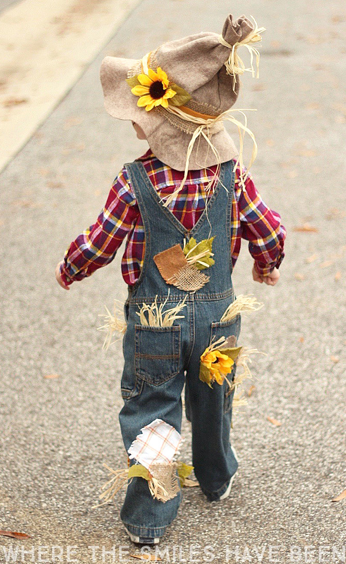 Toddler Scarecrow Costume DIY
 Easy & Adorable DIY Scarecrow Costume That s Perfect for