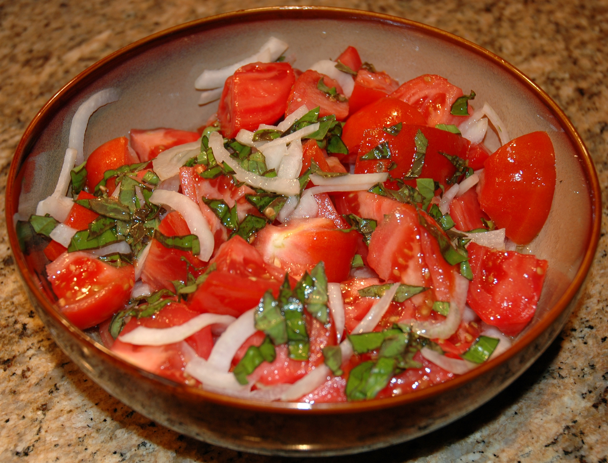 Tomato Onion Salad
 Ve able Dish Tomato Basil ion Salad