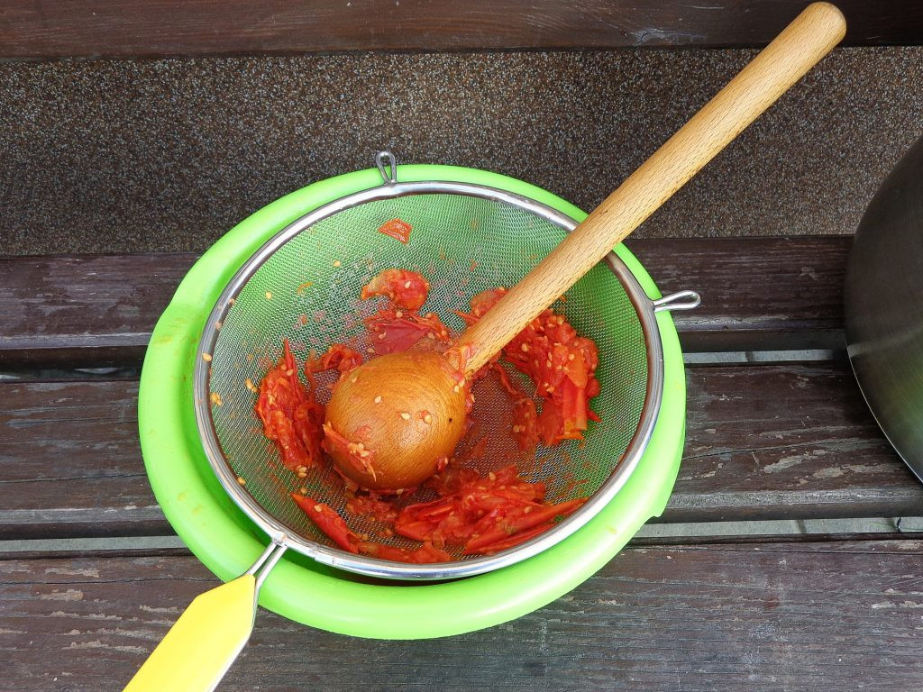 Tomato Puree Vs Sauce
 Tomato Puree vs Paste What is the difference The