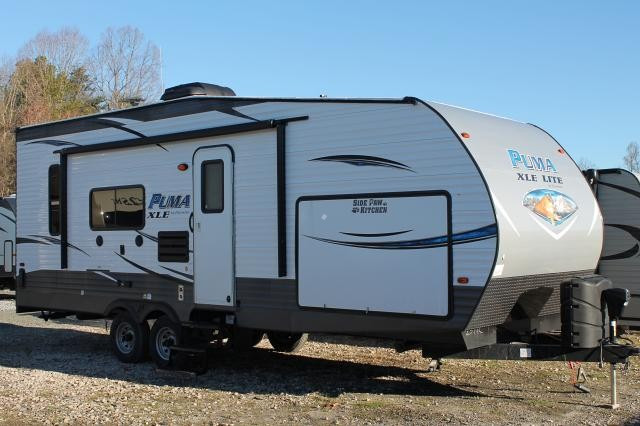 Toy Hauler With Outdoor Kitchen
 Toy Hauler With Outdoor Kitchen