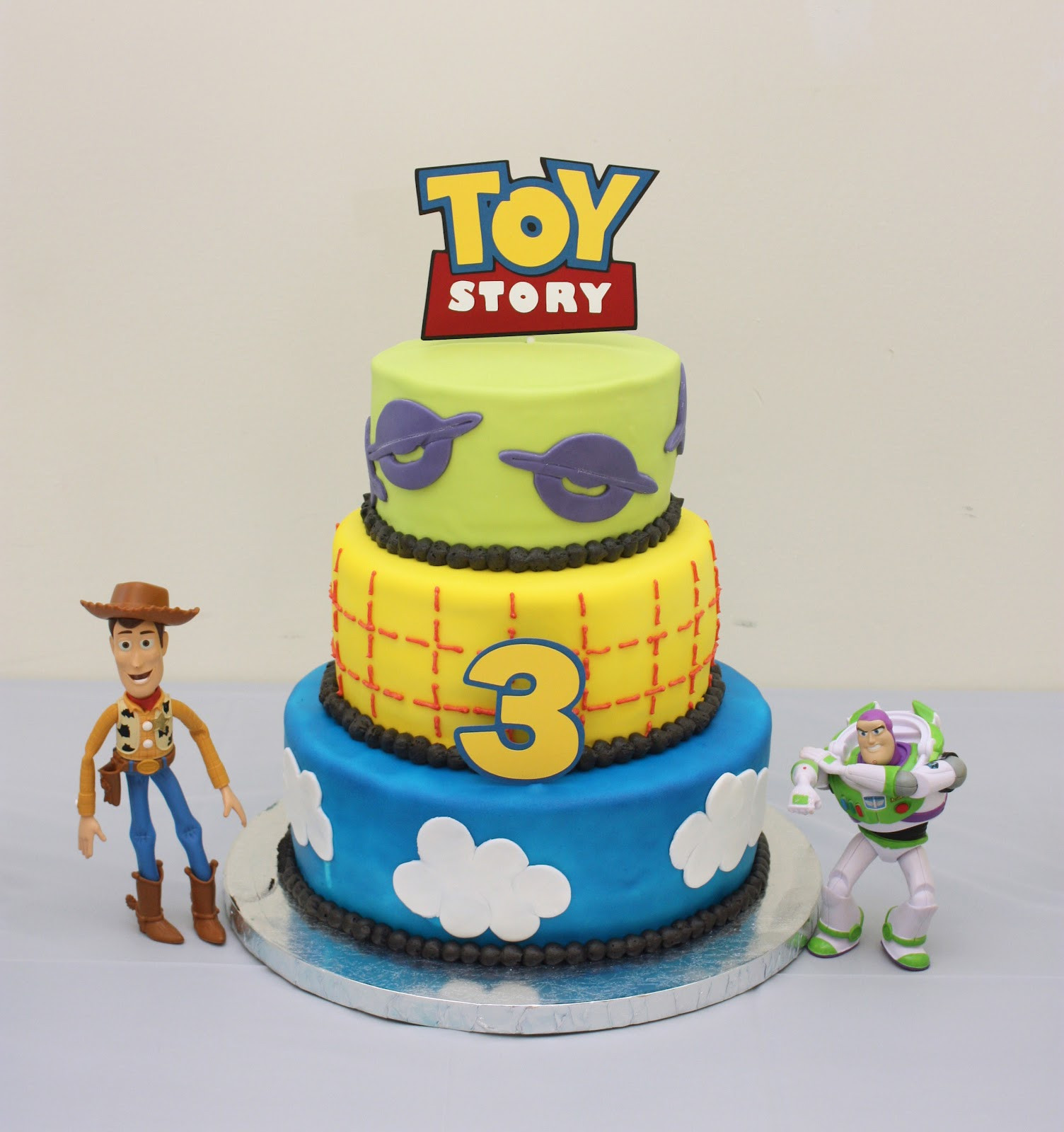 Toy Story Birthday Cake
 5M Creations Buzz & Woody Toy Story Birthday Party