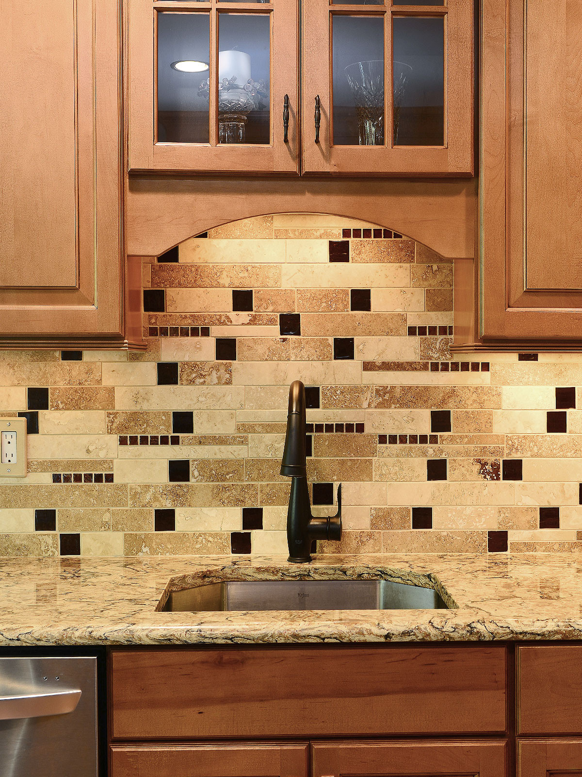 Travertine Tile Kitchen Backsplash
 BROWN GLASS TRAVERTINE Mix Backsplash Tile for Traditional