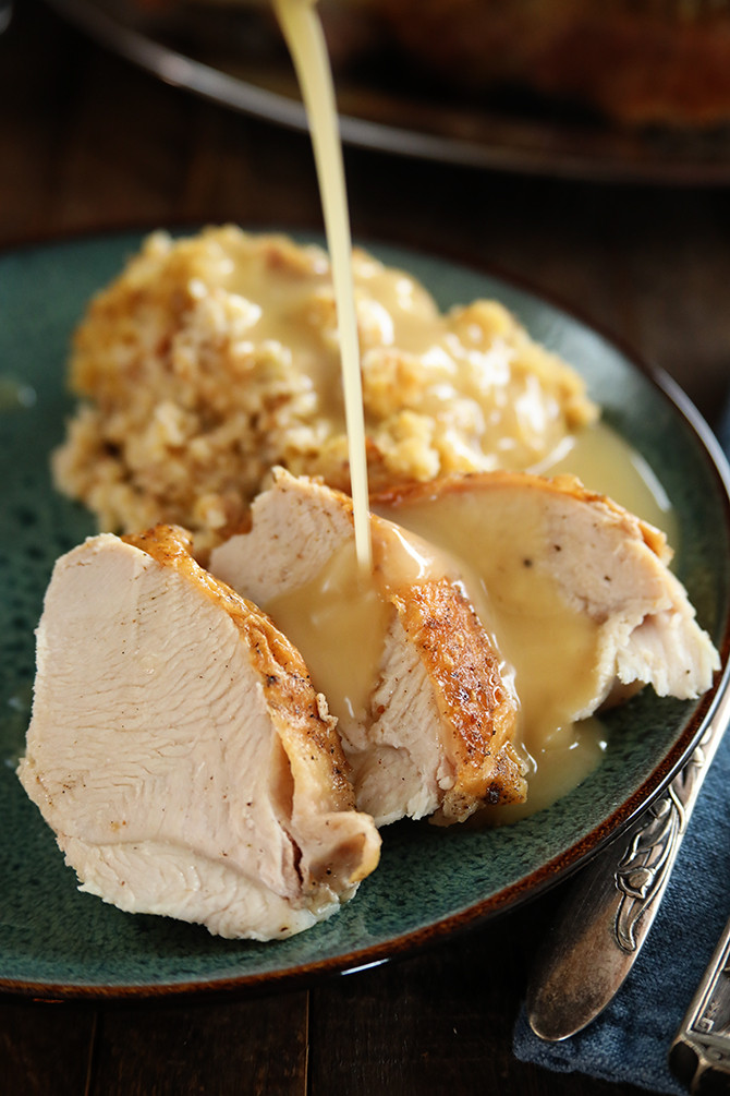 Turkey And Gravy
 Quick and Easy Turkey Gravy Southern Bite