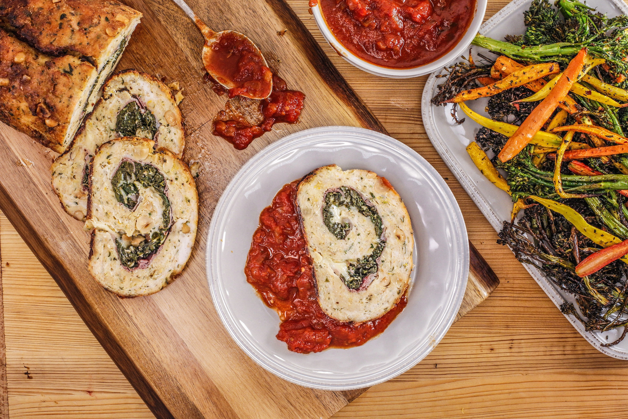 Turkey Meatloaf Recipe Rachel Ray
 Rachael s Rolled Turkey Meatloaf and Autumn Spiced Tomato