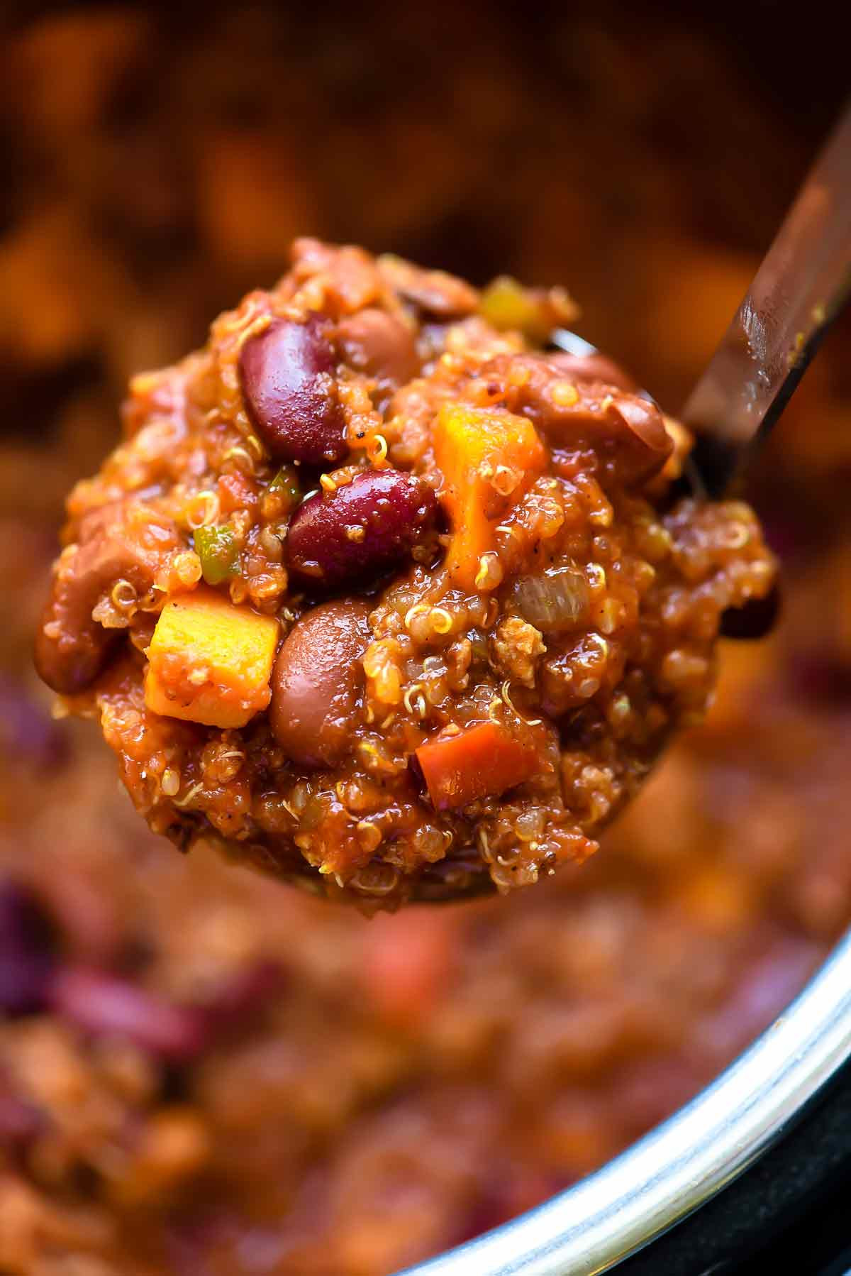 Turkey Sweet Potato Chili
 Slow Cooker Turkey Sweet Potato Chili with Quinoa