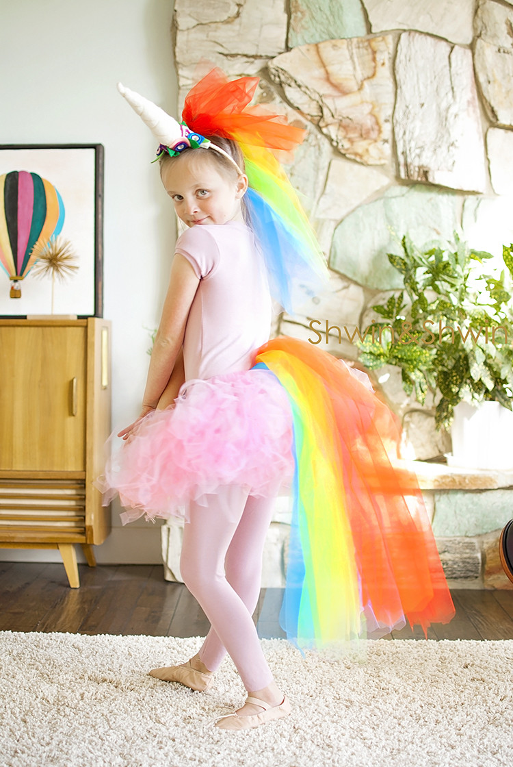 Unicorn Costume DIY
 DIY Rainbow Unicorn Costume Shwin and Shwin