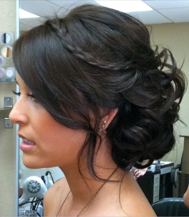Updo Hairstyles For Wedding Bridesmaid
 4 Classic Hairstyles For Bridesmaids By EvaWigs