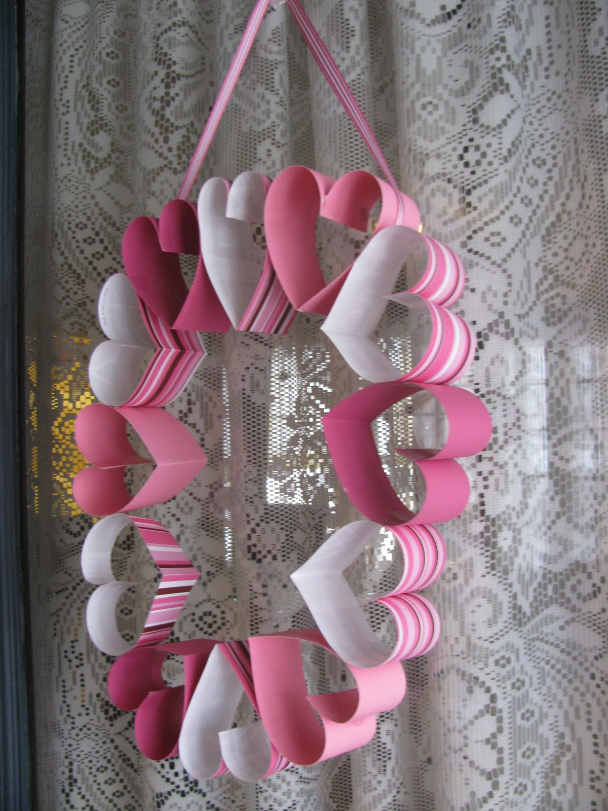 Valentine Craft Ideas For Toddlers
 sarahsworld 5 days Valentines Day Crafts Day 1