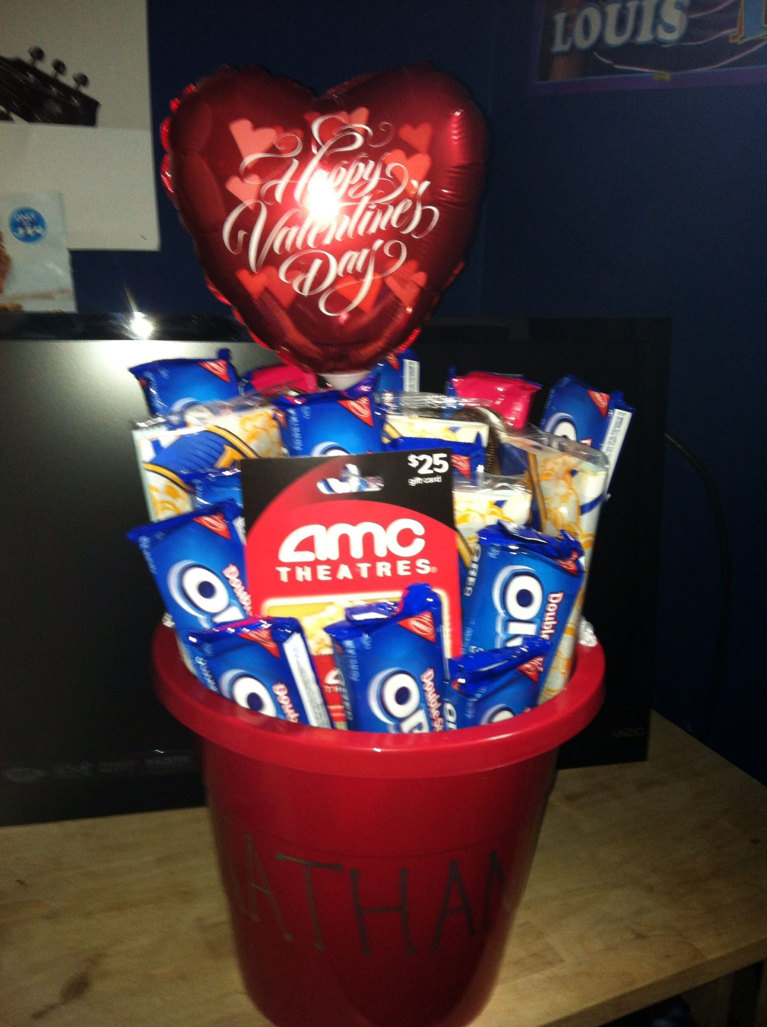 Valentine Gift Ideas For Daughters
 Oreos popcorn and a movies t card as a Valentine s Day
