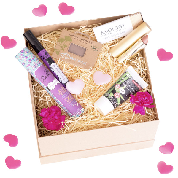 Valentine Gift Ideas For Her Uk
 Valentine s Day Organic Beauty Gift Ideas for Her Glow