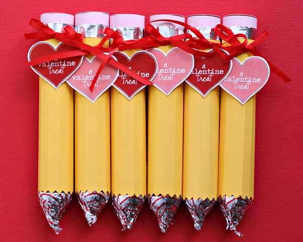 Valentine Gift Ideas For School
 Cute Food For Kids Valentine s Day Treat Bag Ideas