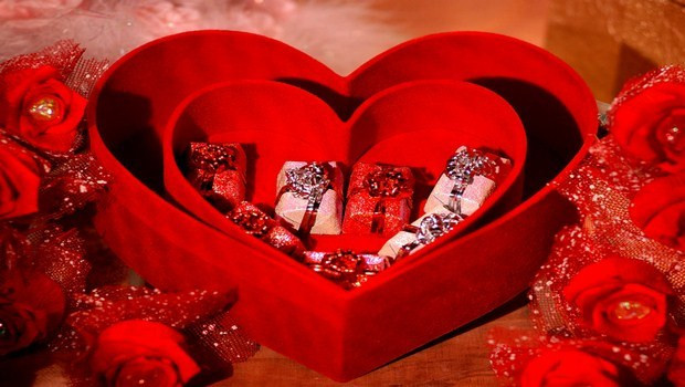 Valentine Gift Ideas For Wife
 Valentine’s day t ideas for boyfriend and girlfriend