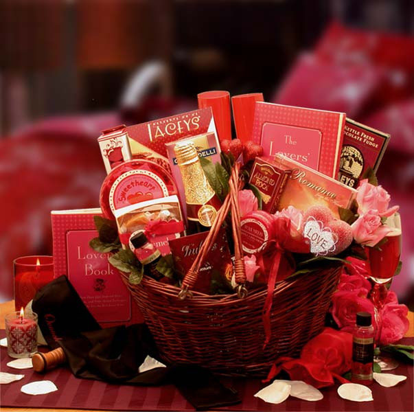 Valentine'S Day Gift Basket Ideas
 How to Plan A Romantic Valentine s Day Date for Your Loved e