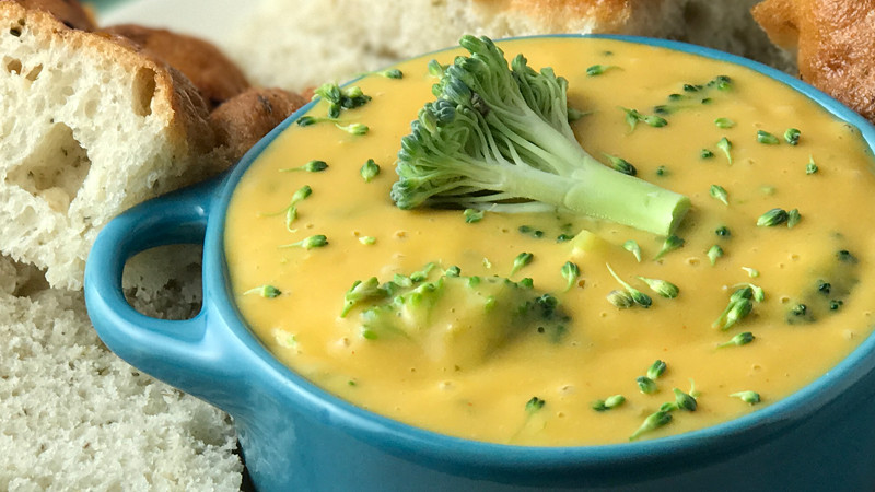 Vegetarian Broccoli Soup Recipes
 Easy Fast And Delicious Creamy Vegan Broccoli Cheddar