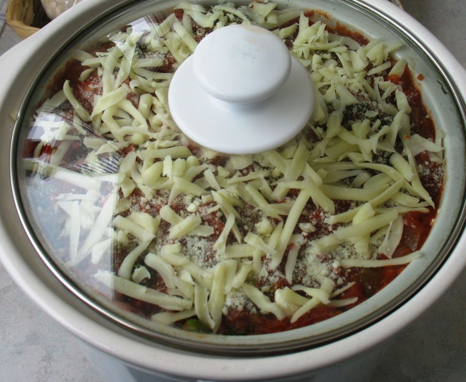 Vegetarian Lasagna Crockpot
 Vegan Crockpot Lasagna with Spinach and Tofu