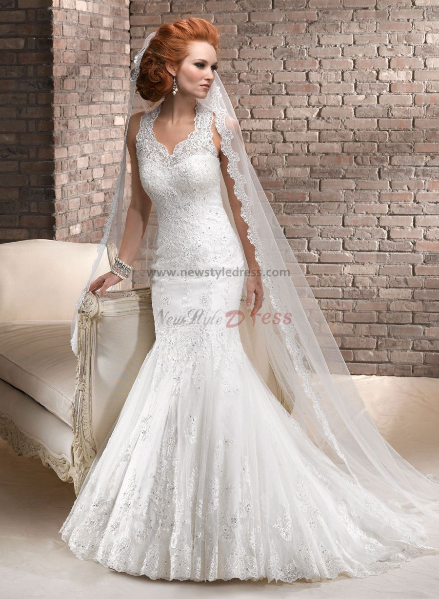 Veil For Wedding Dress
 Halter Mermaid lace Sheath Elegant Button wedding dresses