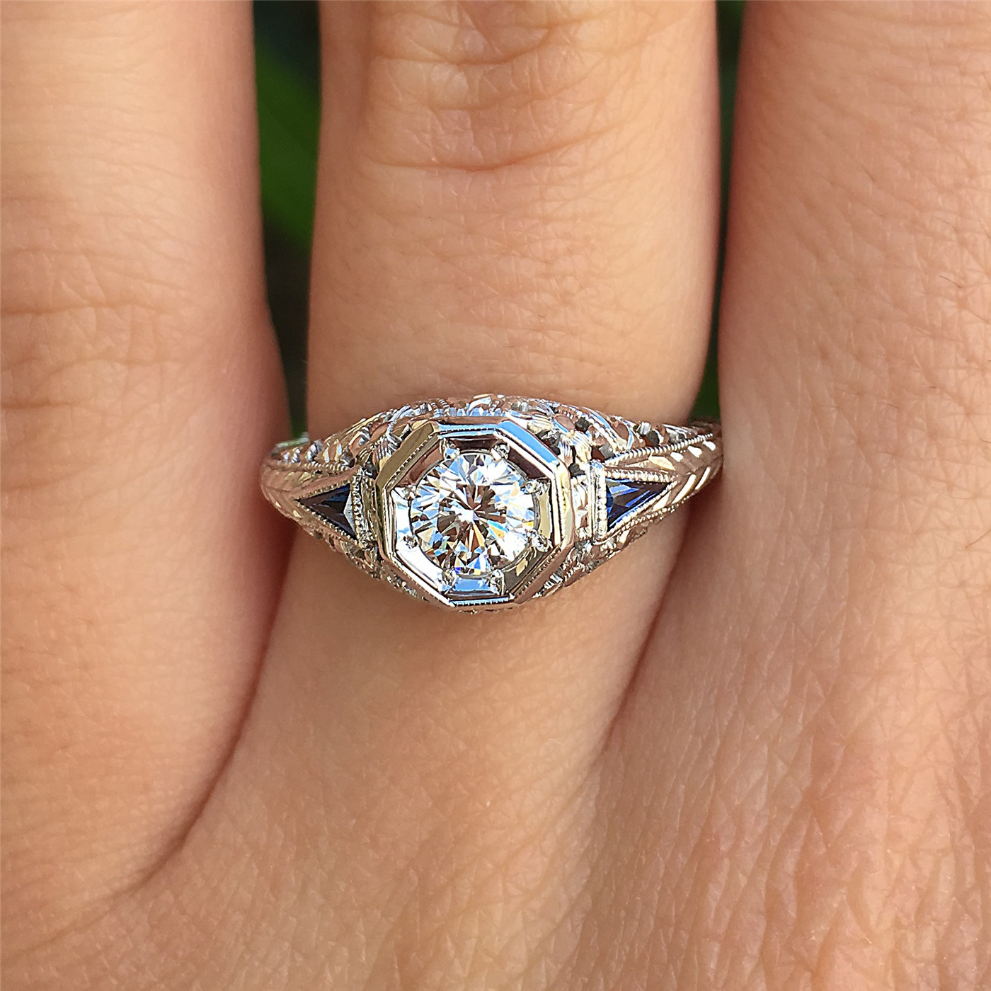 Vintage Diamond Engagement Ring
 18k White Gold Diamond & Sapphire Vintage Engagement Ring