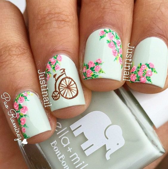 Vintage Nail Designs
 18 Vintage Floral Nail Designs You Will Love