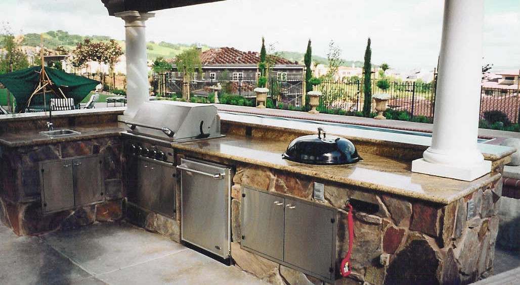 Weber Outdoor Kitchen
 Outdoor kitchen weber The new trend in outdoor home