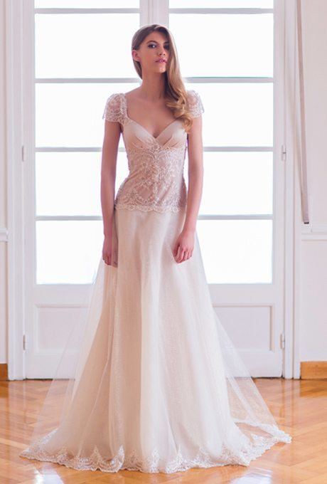 Wedding Dresses For Vow Renewal
 Easy Breezy Romantic Wedding Gowns for Your Vow Renewal