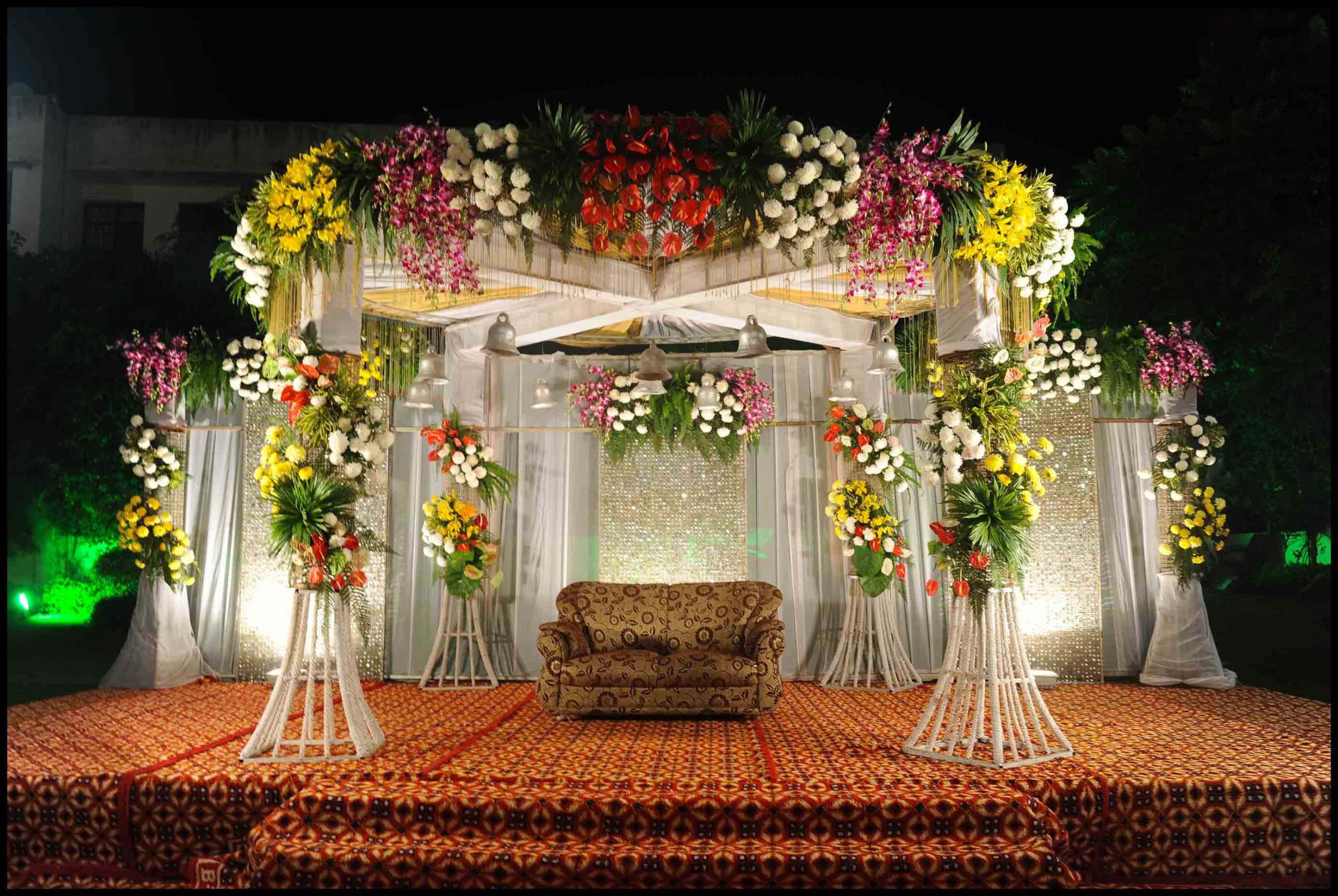 Wedding Flowers Decoration
 Best Wedding Stage Decoration Idea For Indian Weddings