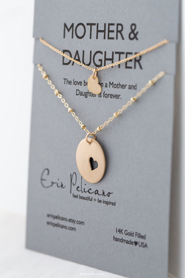 Wedding Gift Ideas From Mother To Daughter
 Mother of the Bride Gifts She ll Love