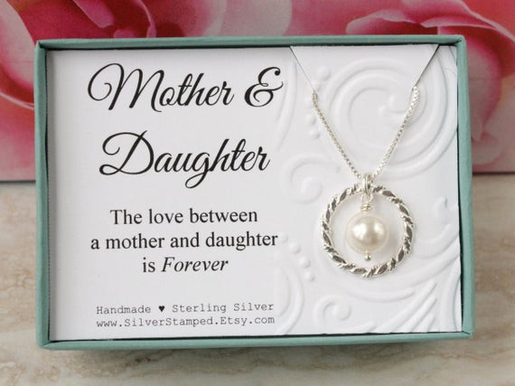 Wedding Gift Ideas From Mother To Daughter
 Gift for Mother of the Bride t from Daughter Gift for mom