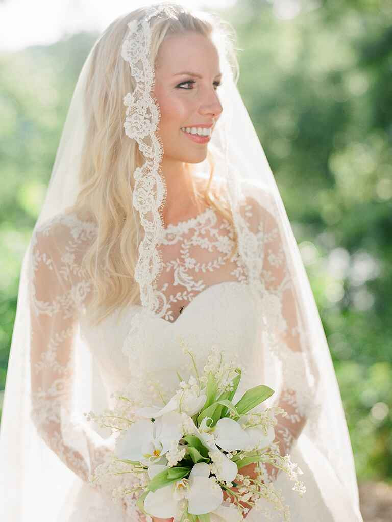 Wedding Hair Styles With Veil
 20 Wedding Hairstyles for Long Hair With Veils