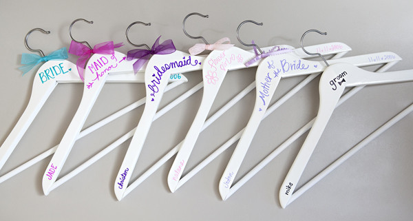 Wedding Hangers DIY
 Simple DIY