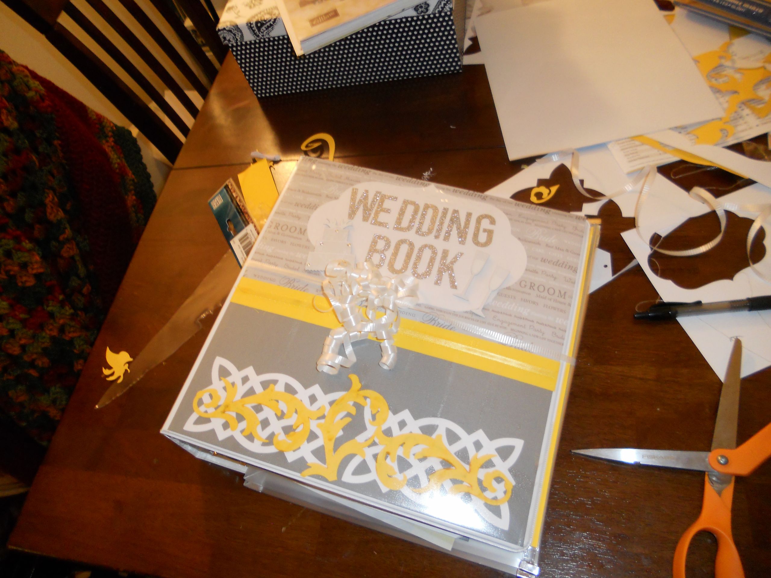 Wedding Planning Binder DIY
 DIY Bride’s Wedding Planner