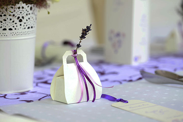 Wedding Return Gifts
 Wedding Return Gifts 15 Ideas & Items That Are Actually