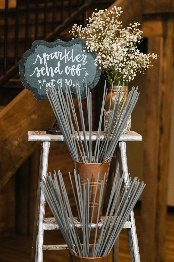 Wedding Sparkler Ideas
 25 Awe Inspiring Wedding Sparkler Send f Ideas