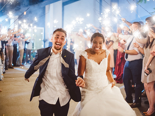 Wedding Sparklers Online
 How To Use Sparklers For Wedding Exits