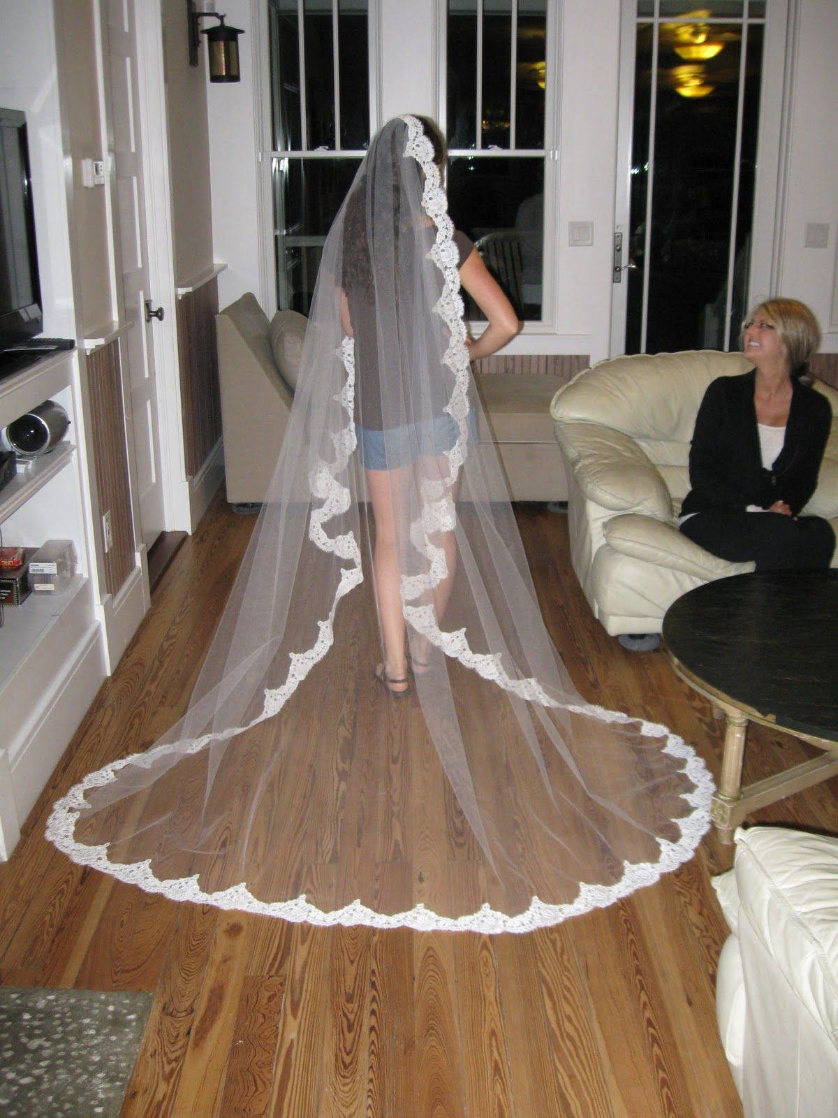 Wedding Veil DIY
 Tulle Lace and Two Sisters