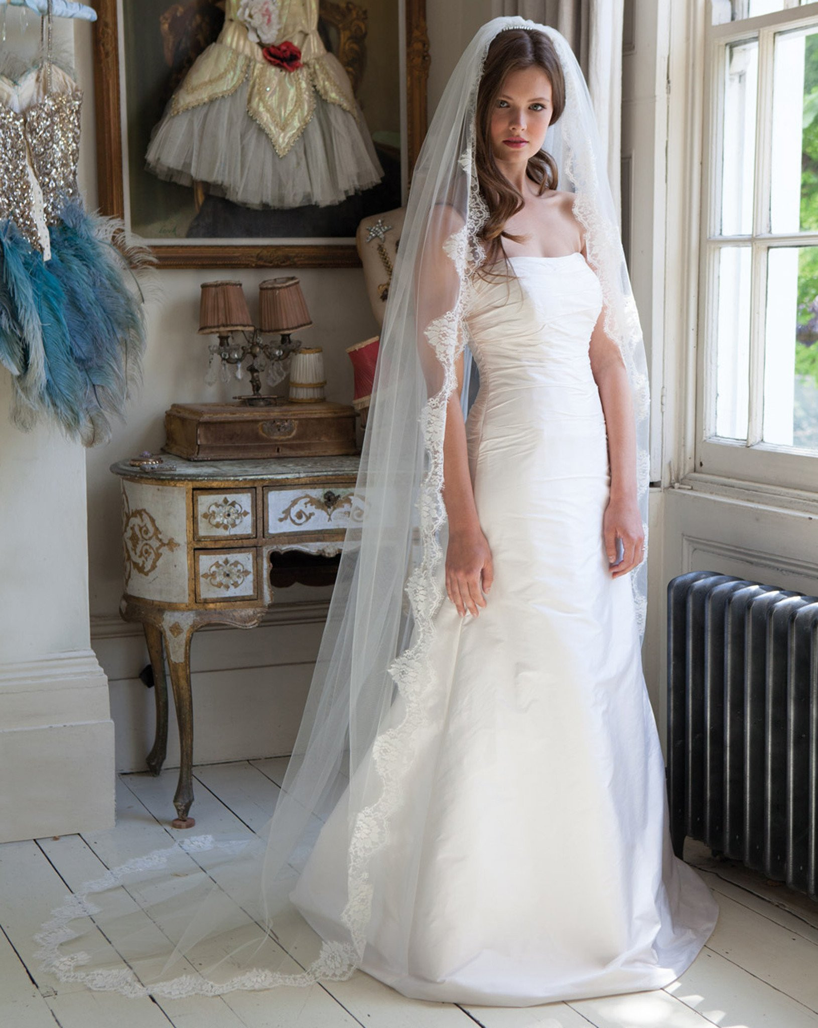 Wedding Veils With Lace Trim
 Veil train length with chantilly lace trim Spellbinder