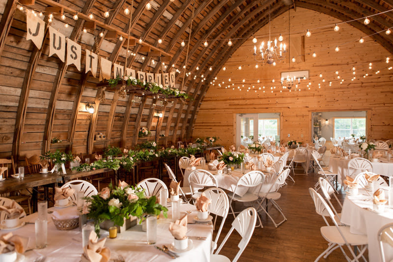 Wedding Venues Mn
 7 Minnesota Barn Wedding Venues Perfect for Rustic Couples