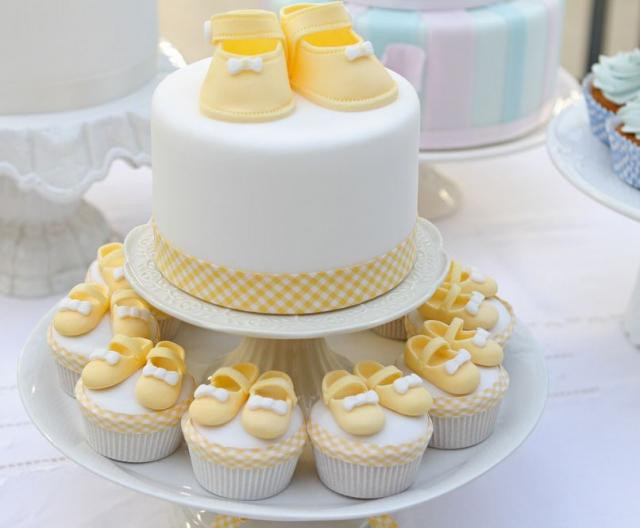 White Baby Shower Cake
 70 Baby Shower Cakes and Cupcakes Ideas