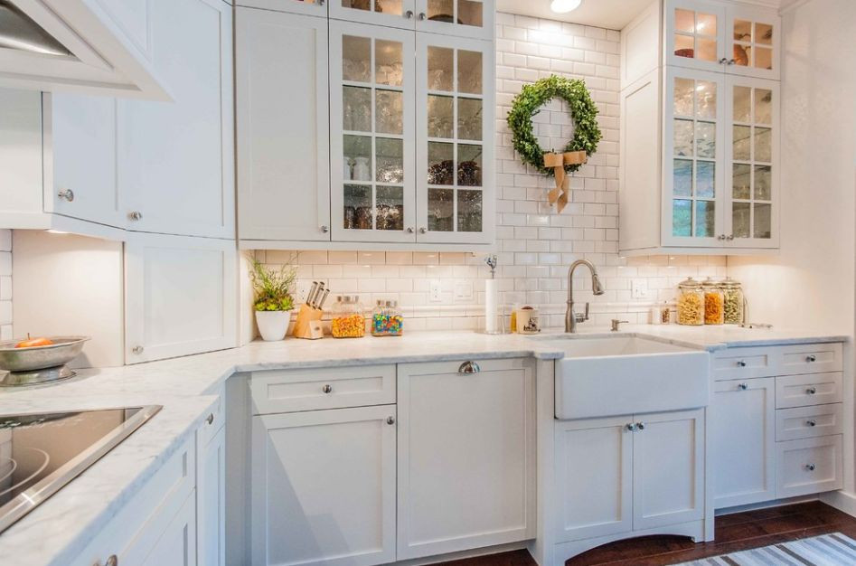 White Kitchen Cabinet Glass Doors
 Five Types Glass Kitchen Cabinets And Their Secrets