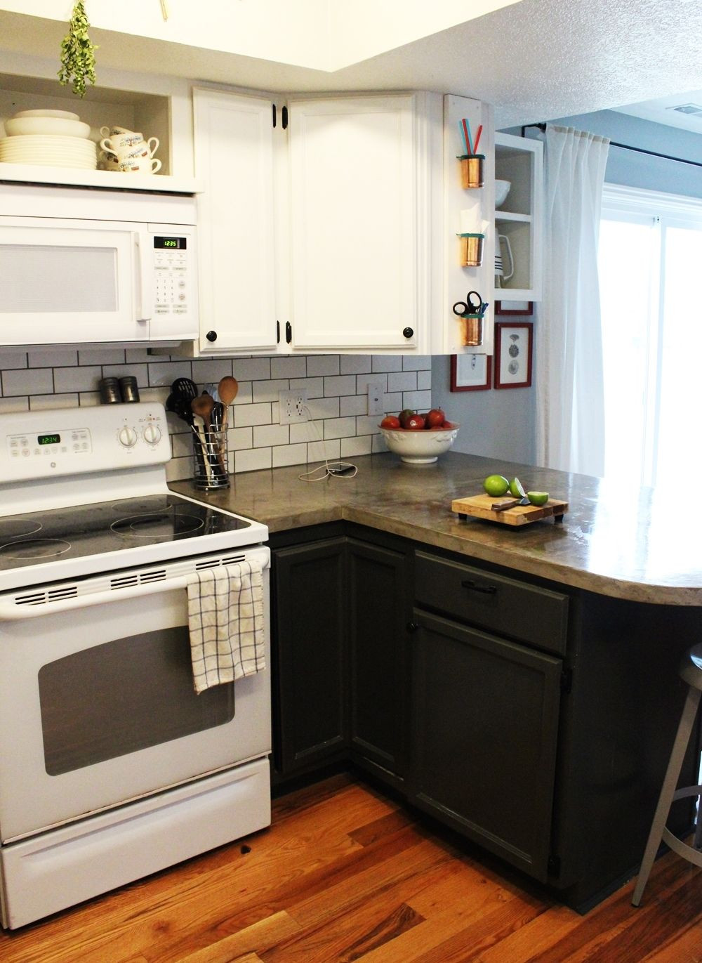 White Kitchen Subway Tiles
 How to Install a Subway Tile Kitchen Backsplash