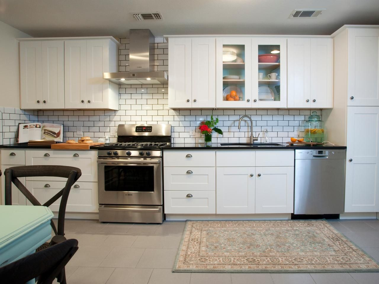 White Kitchen Subway Tiles
 Dress Your Kitchen In Style With Some White Subway Tiles