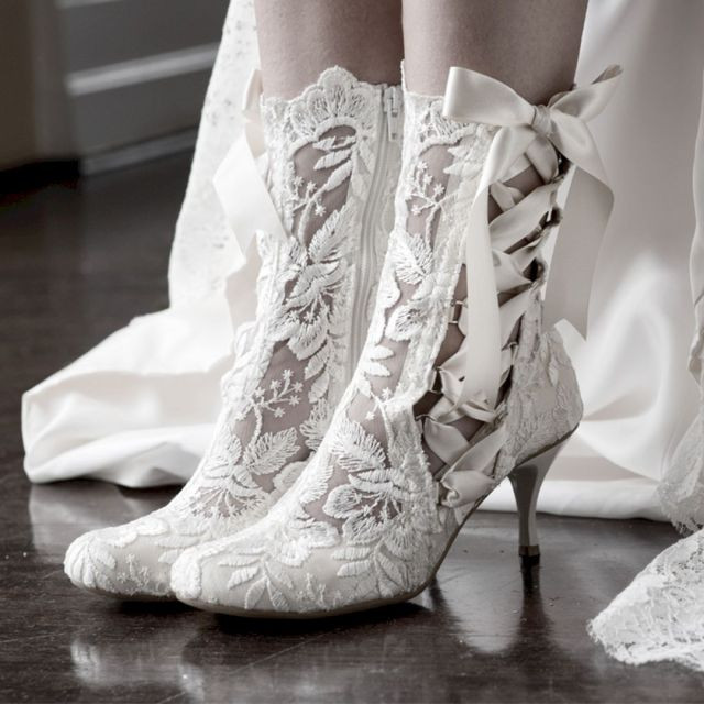 White Lace Shoes Wedding
 35 Beautiful White Lace Wedding Shoes For Your Special