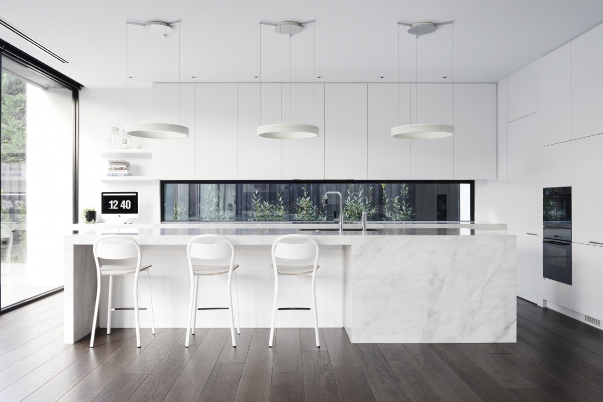 White Modern Kitchen
 30 Modern White Kitchens That Exemplify Refinement
