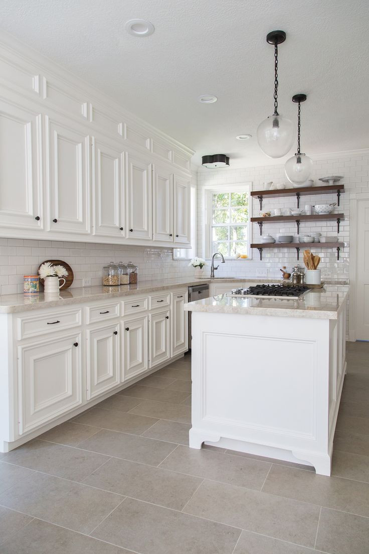 White Tile Kitchen
 18 Beautiful Examples of Kitchen Floor Tile