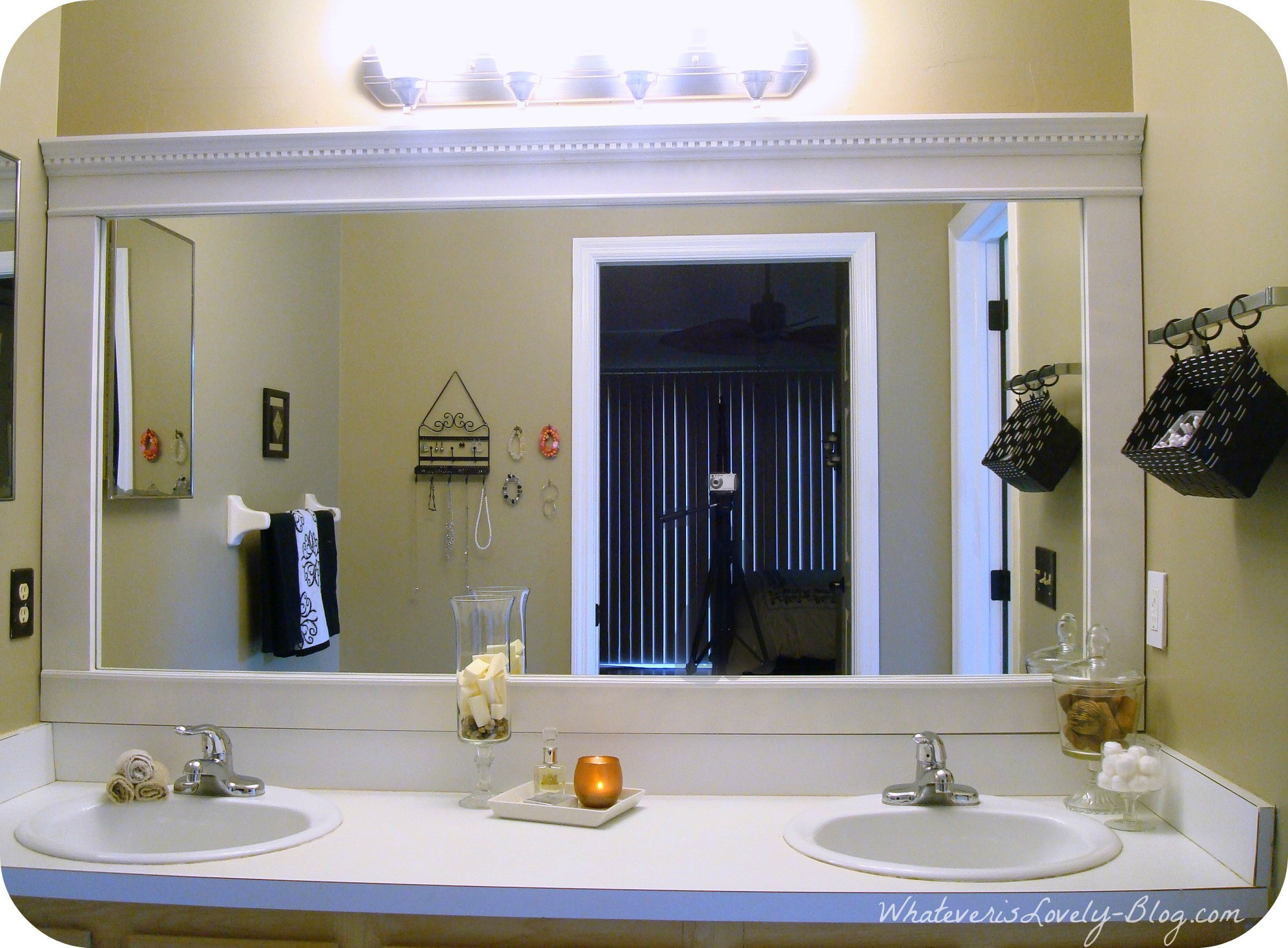 Wide Bathroom Mirrors
 5 Tips to Create a Bathroom That Sells