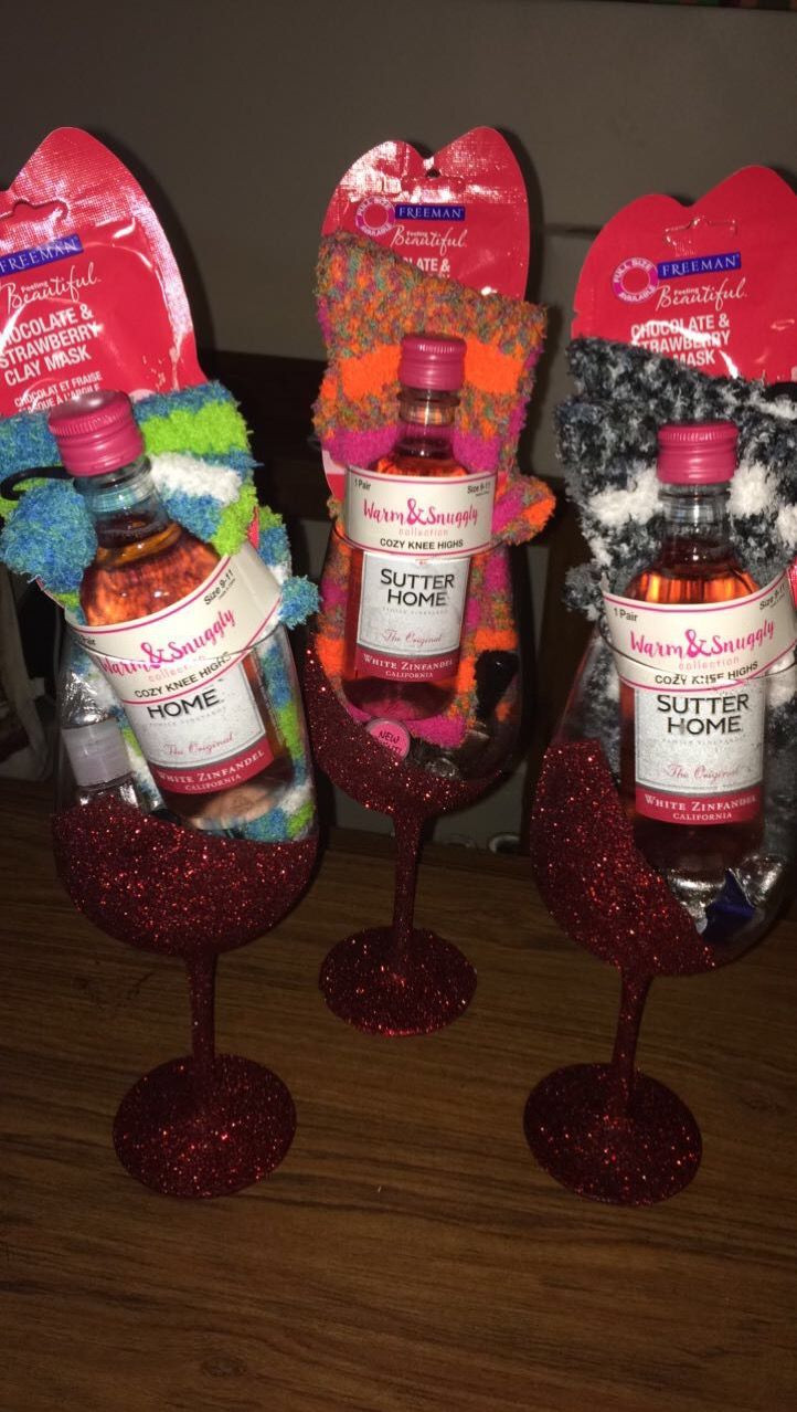 Wine Glass Gift Basket Ideas
 Made these gorgeous wine glass t packages for my gal