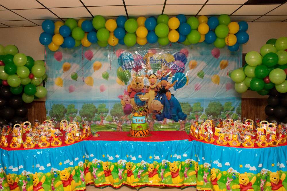 Winnie The Pooh Decorations 1st Birthday
 Winnie the pooh Birthday Party Ideas